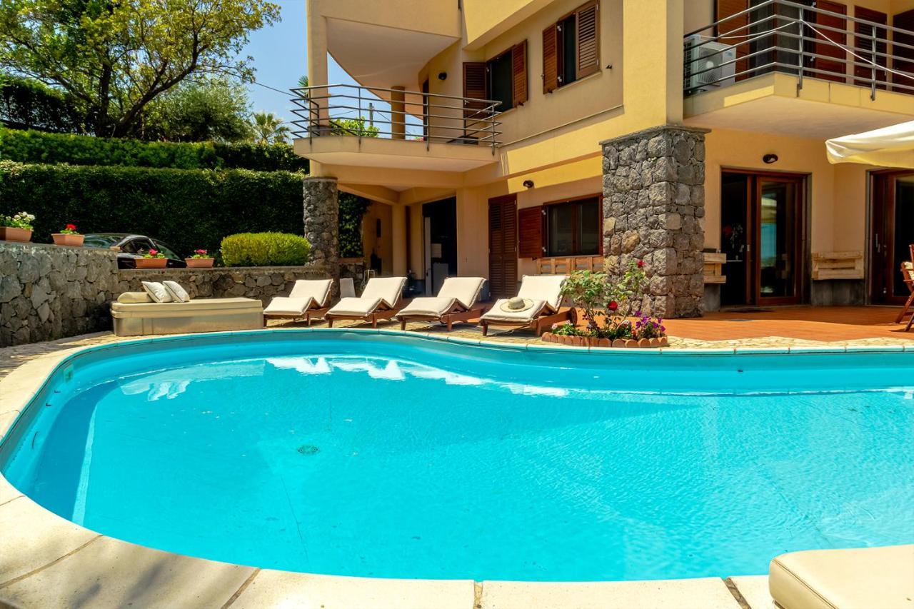 Villa Magdalena Aci Sant'Antonio Exterior photo